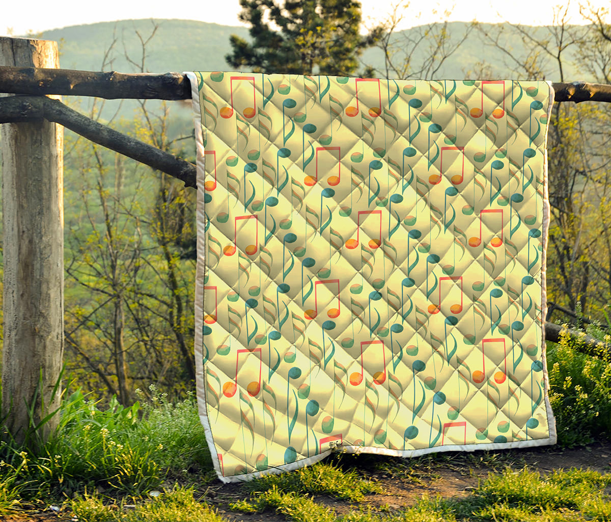 Watercolor Music Notes Pattern Print Quilt
