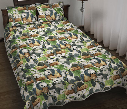 Watercolor Panda Bear Pattern Print Quilt Bed Set