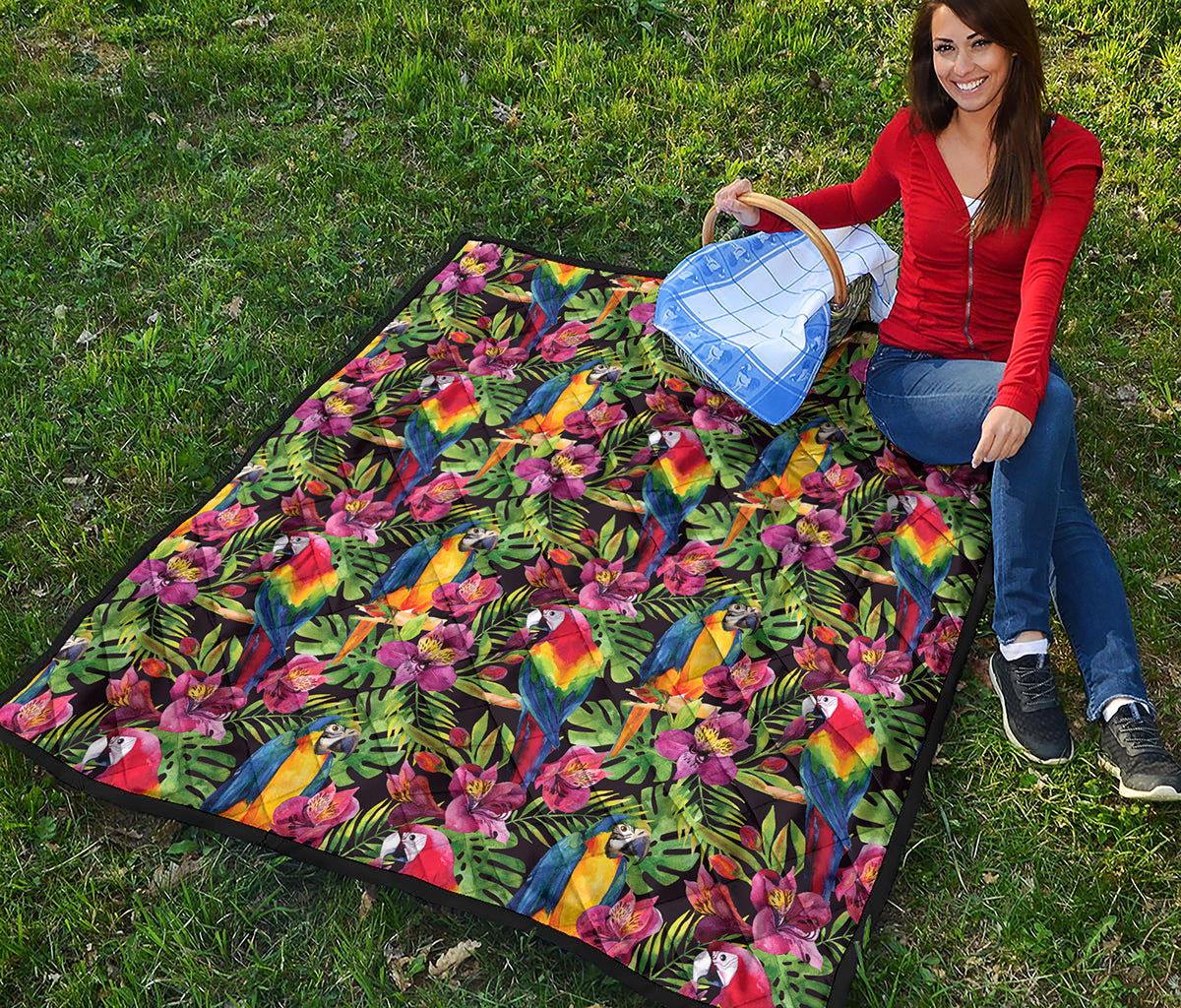 Watercolor Parrot Pattern Print Quilt