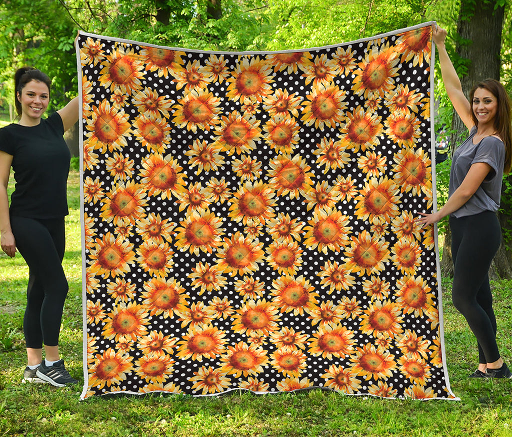 Watercolor Polka Dot Sunflower Print Quilt