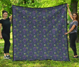 Watercolor Purple Grapes Pattern Print Quilt
