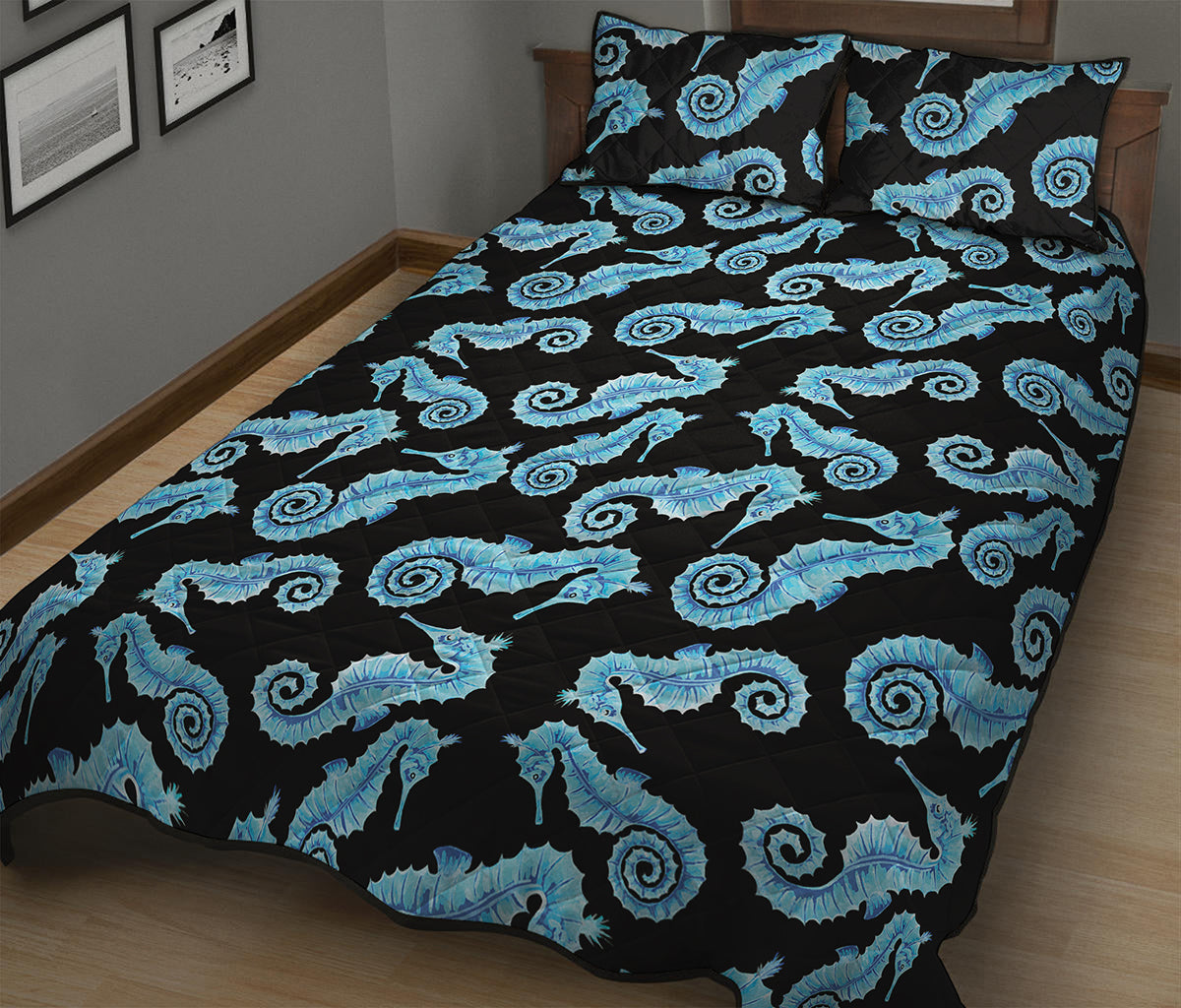 Watercolor Seahorse Pattern Print Quilt Bed Set