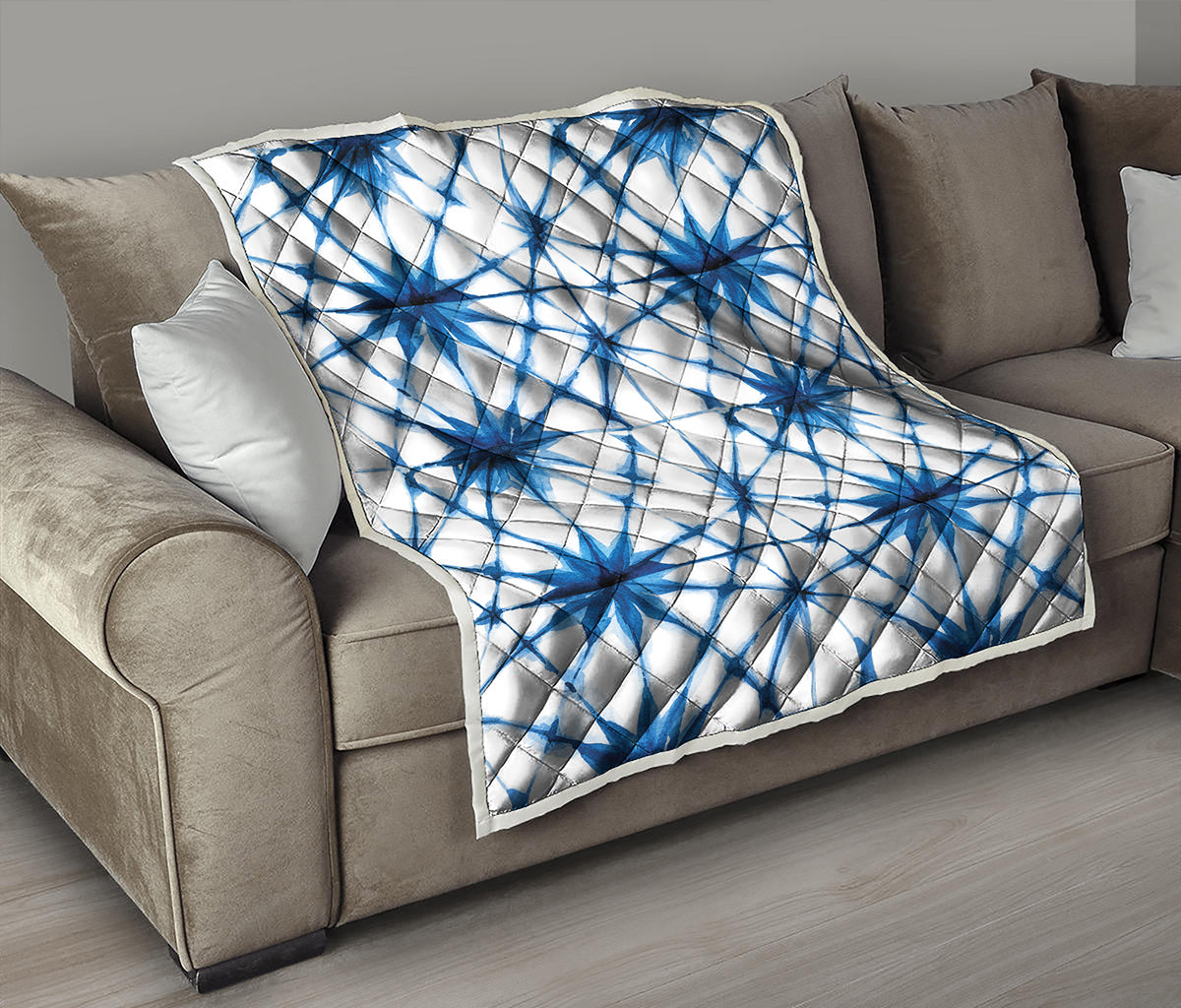 Watercolor Shibori Pattern Print Quilt