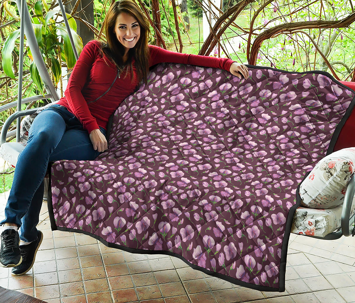 Watercolor Sweet Pea Pattern Print Quilt