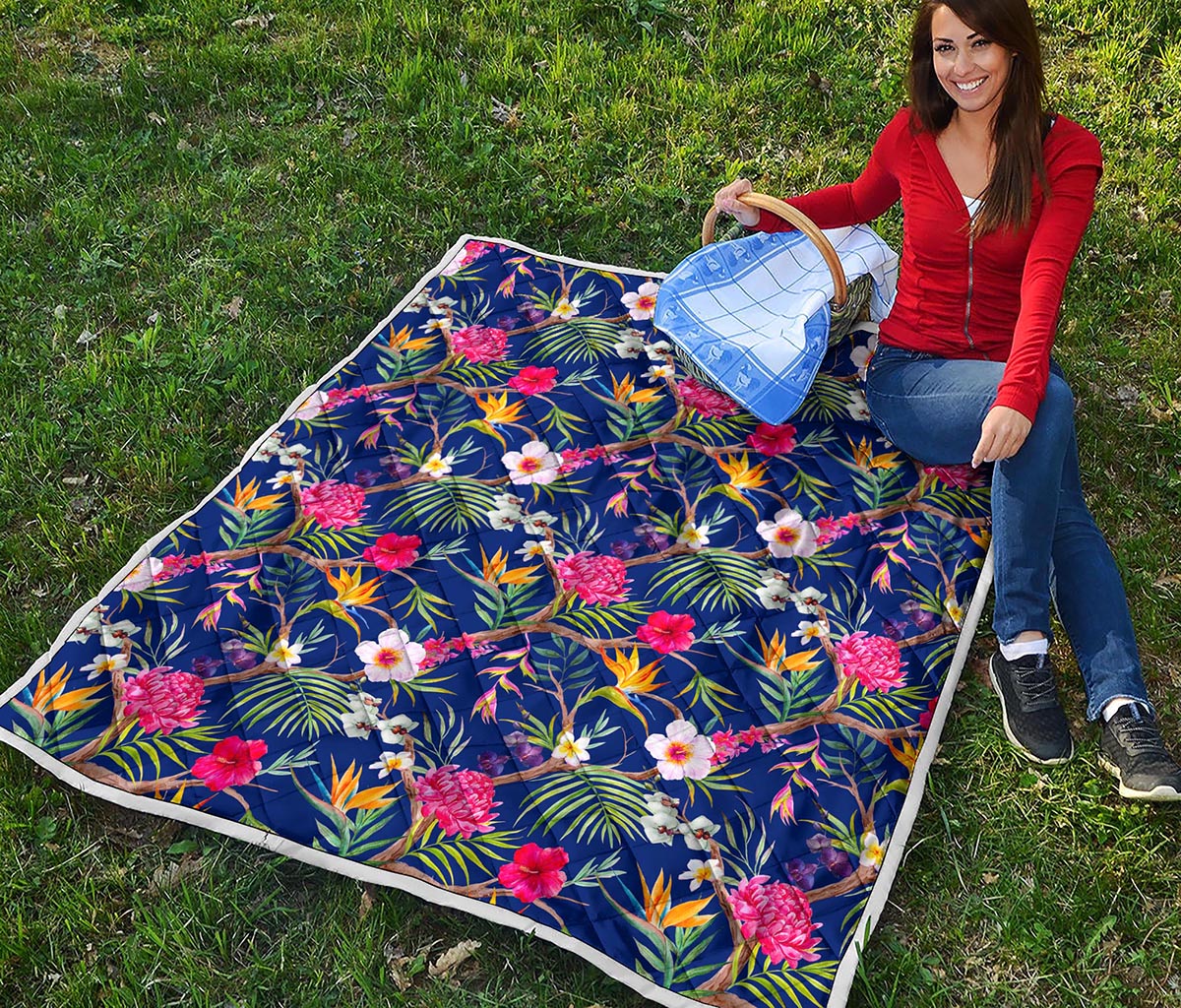 Watercolor Tropical Flower Pattern Print Quilt