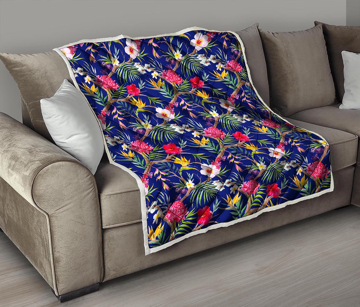 Watercolor Tropical Flower Pattern Print Quilt