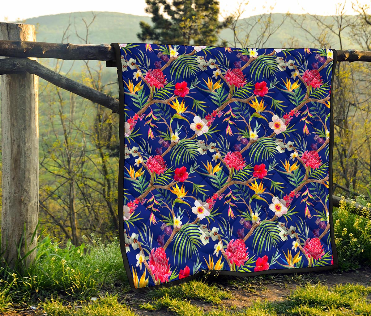 Watercolor Tropical Flower Pattern Print Quilt