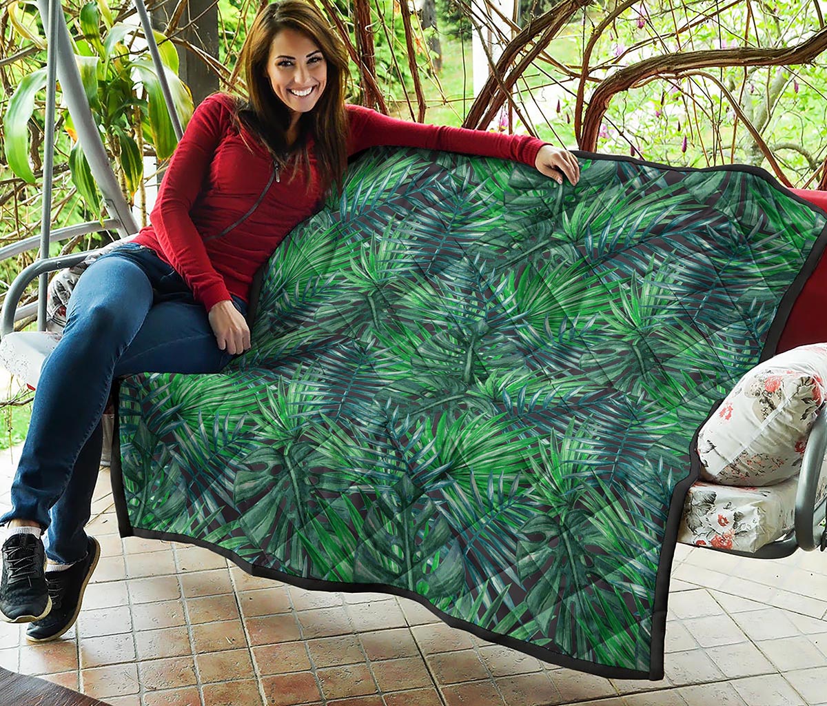 Watercolor Tropical Leaves Pattern Print Quilt