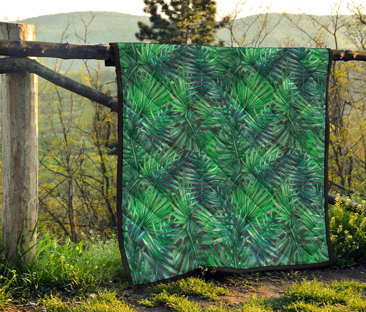 Watercolor Tropical Leaves Pattern Print Quilt