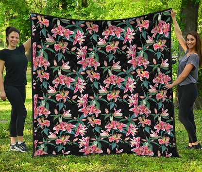 Watercolor Tropical Lily Pattern Print Quilt