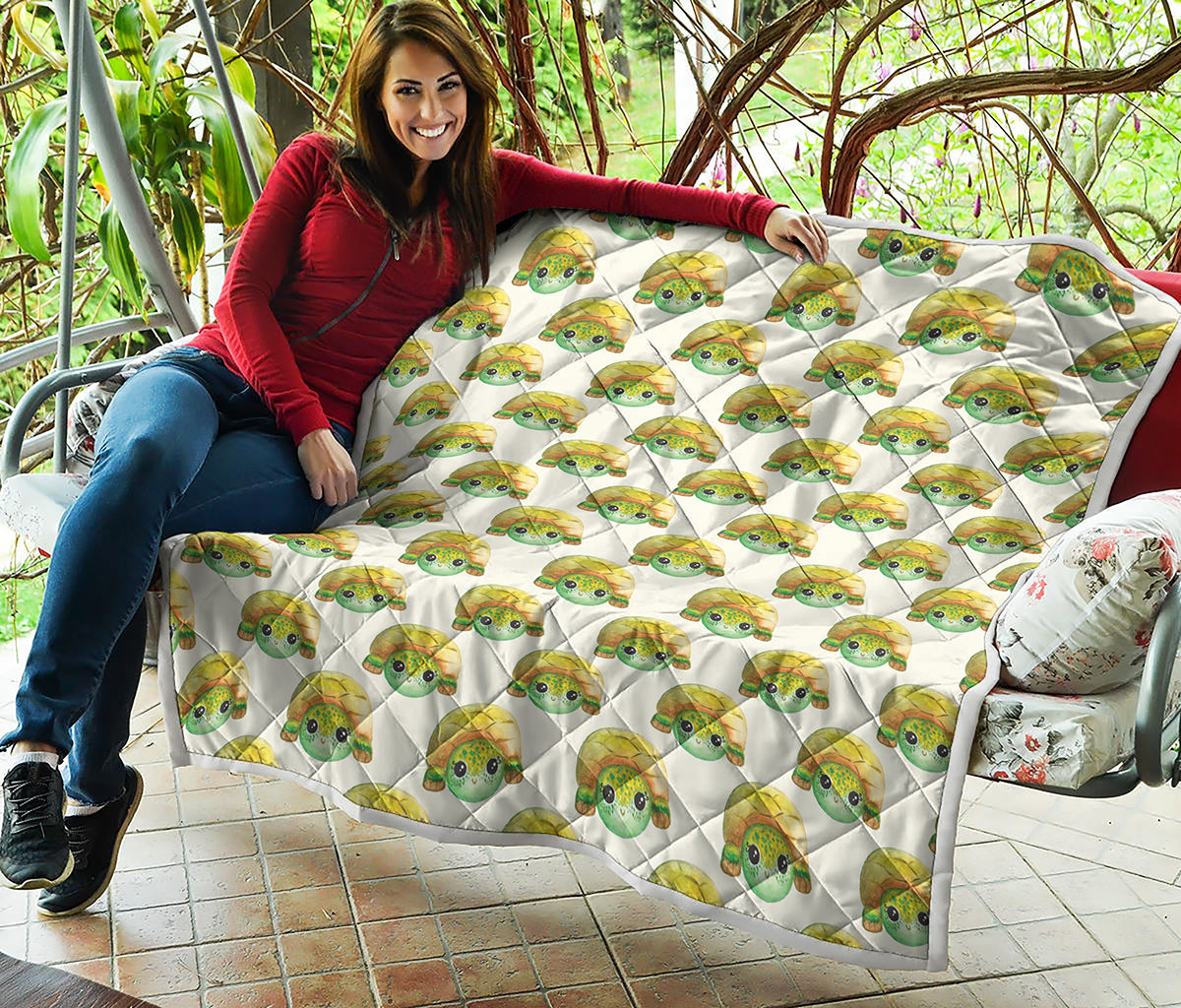 Watercolor Turtle Pattern Print Quilt