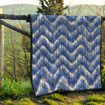Wavy Shibori Pattern Print Quilt