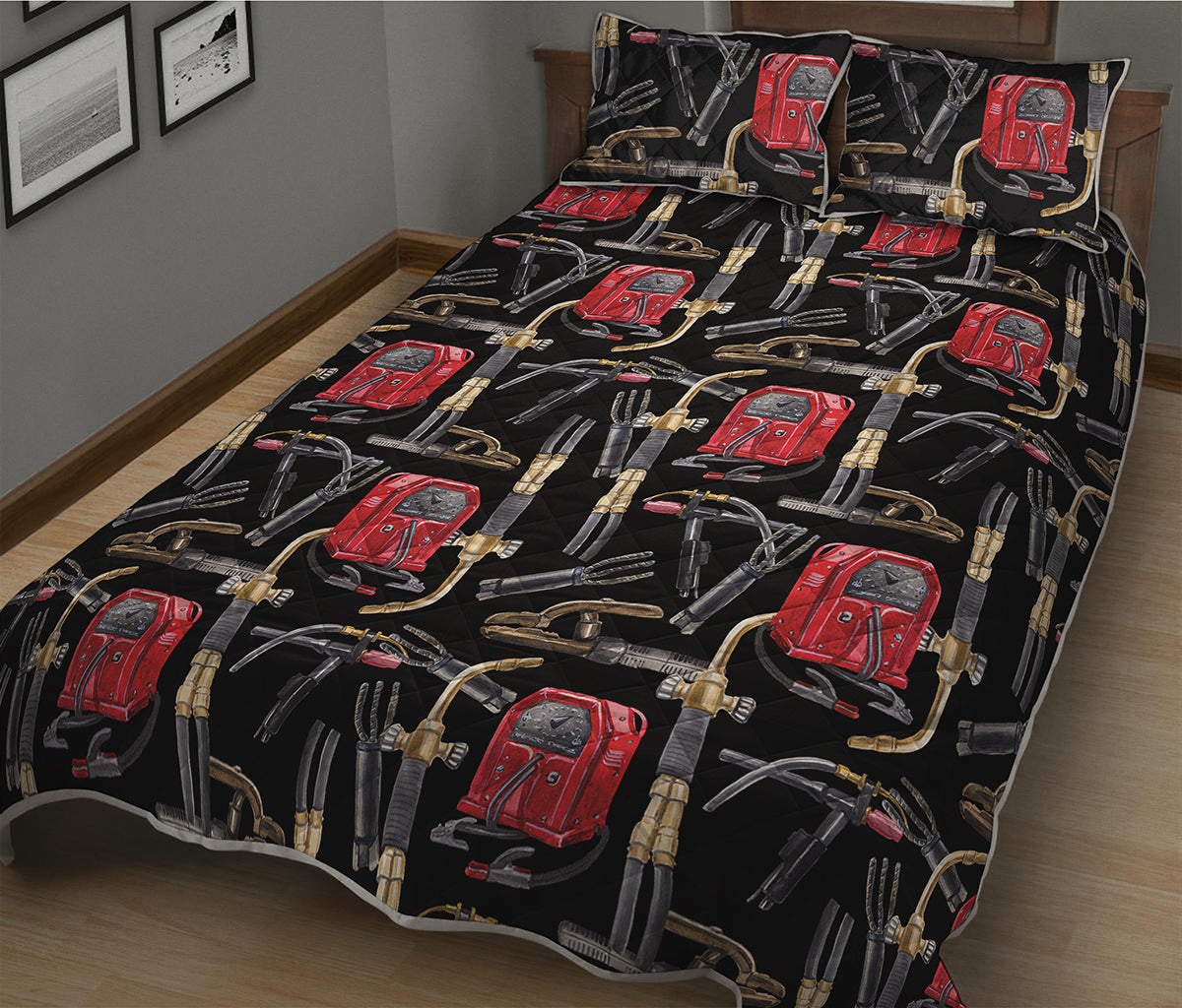 Welding Machine Pattern Print Quilt Bed Set