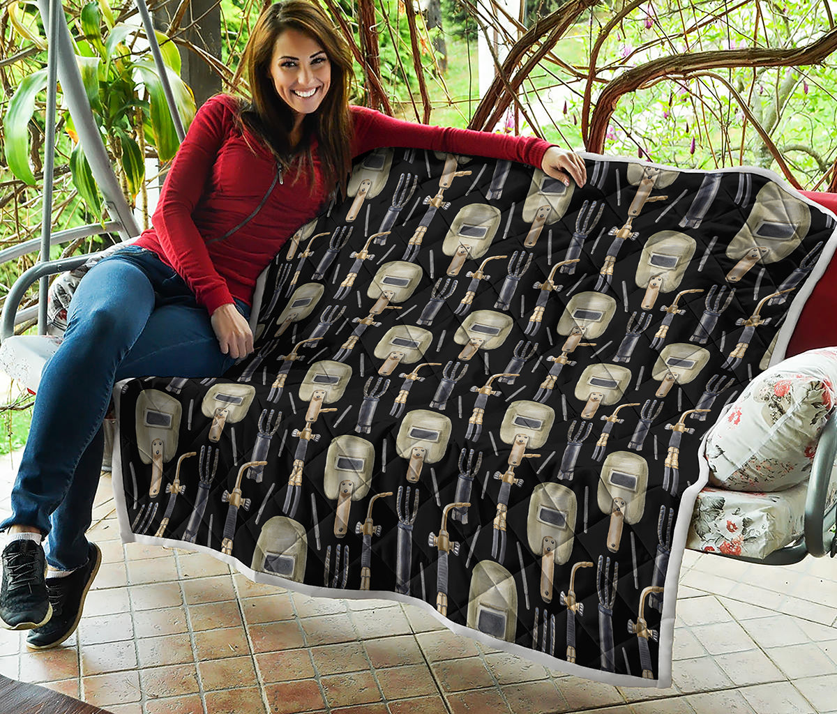 Welding Mask Pattern Print Quilt