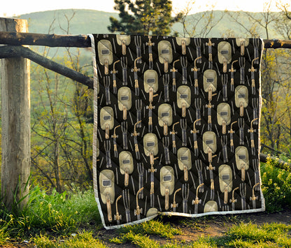 Welding Mask Pattern Print Quilt