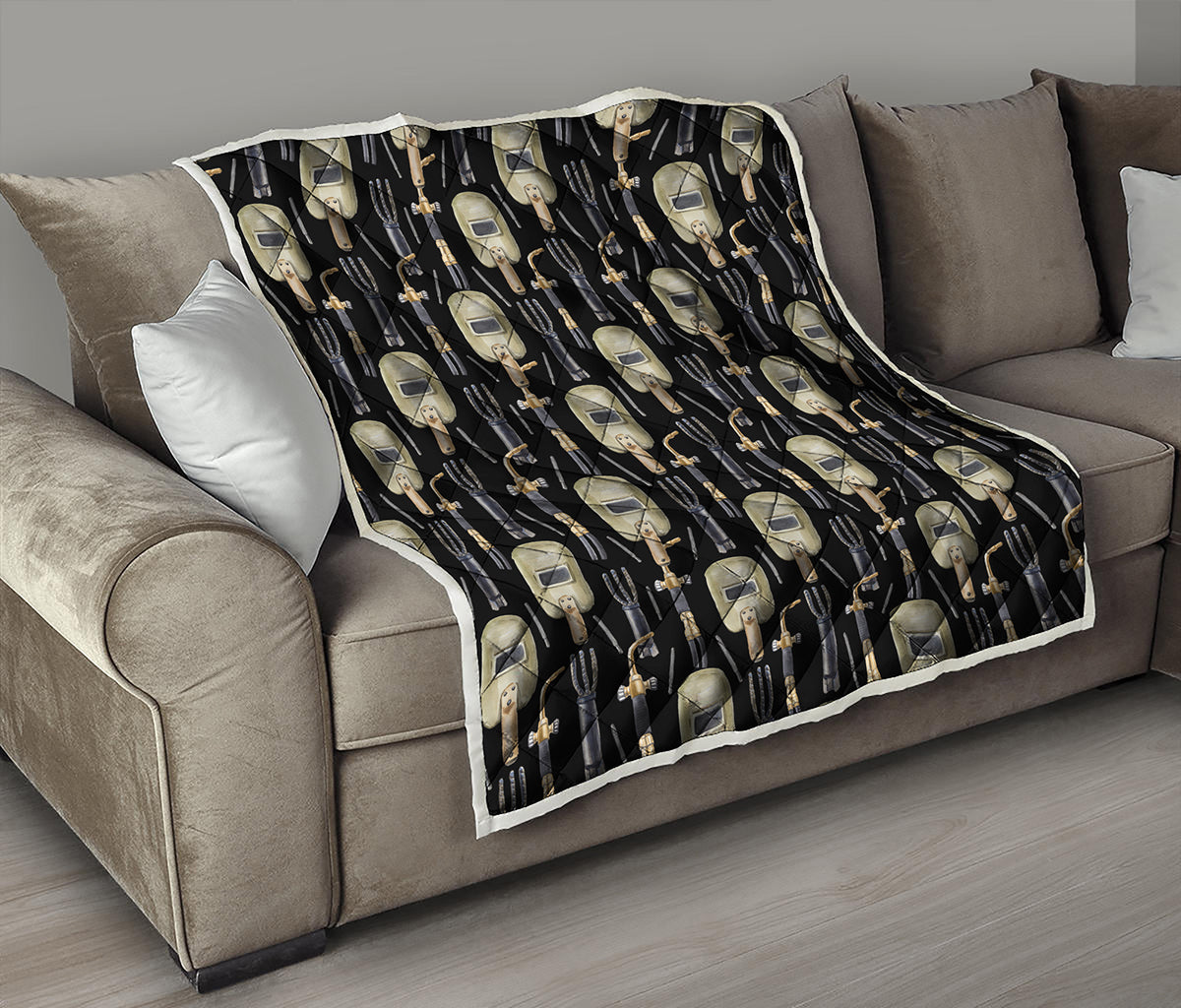 Welding Mask Pattern Print Quilt