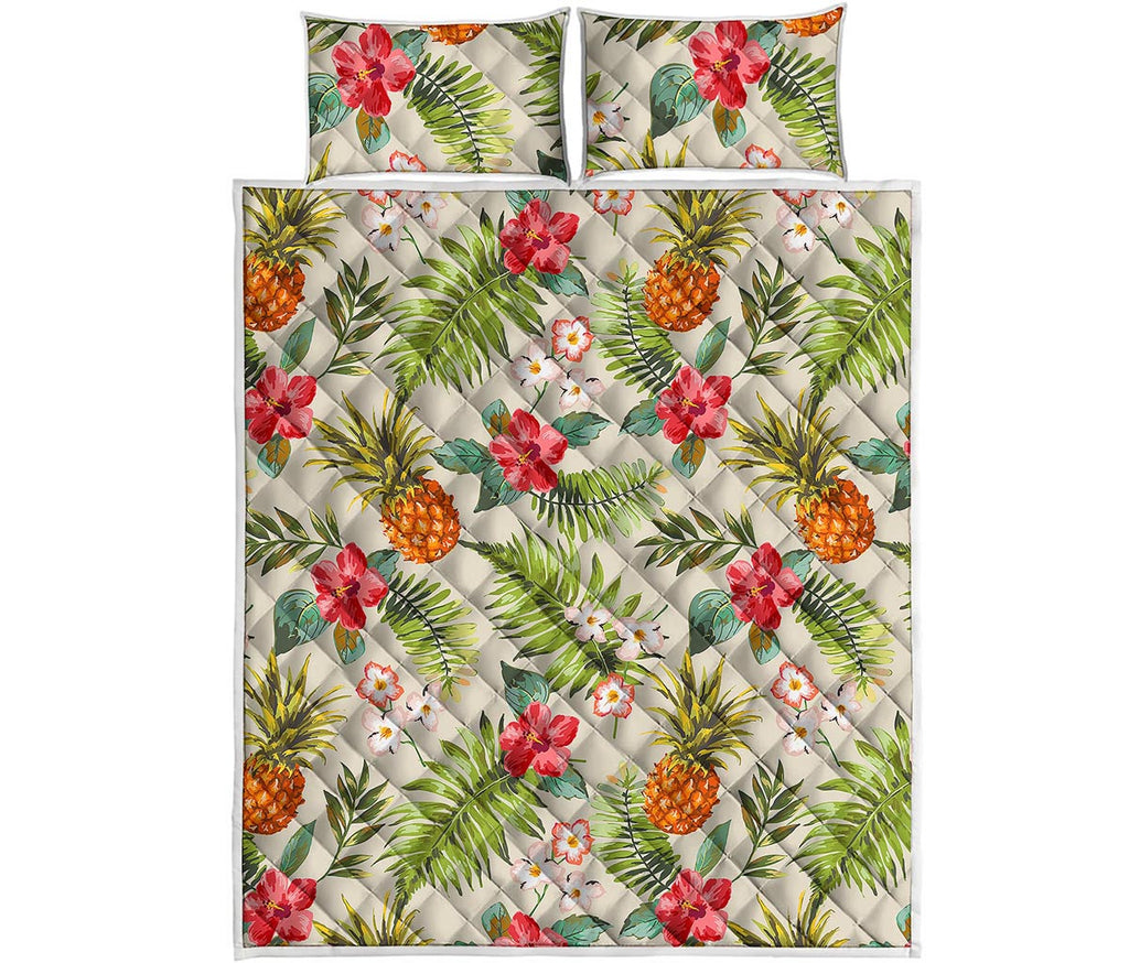 White Aloha Pineapple Pattern Print Quilt Bed Set