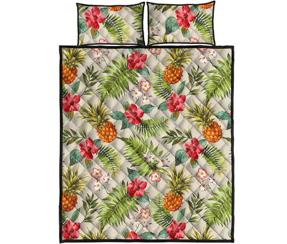 White Aloha Pineapple Pattern Print Quilt Bed Set
