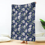 White Alstroemeria Pattern Print Blanket