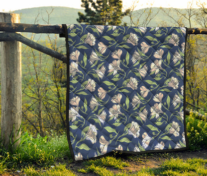 White Alstroemeria Pattern Print Quilt