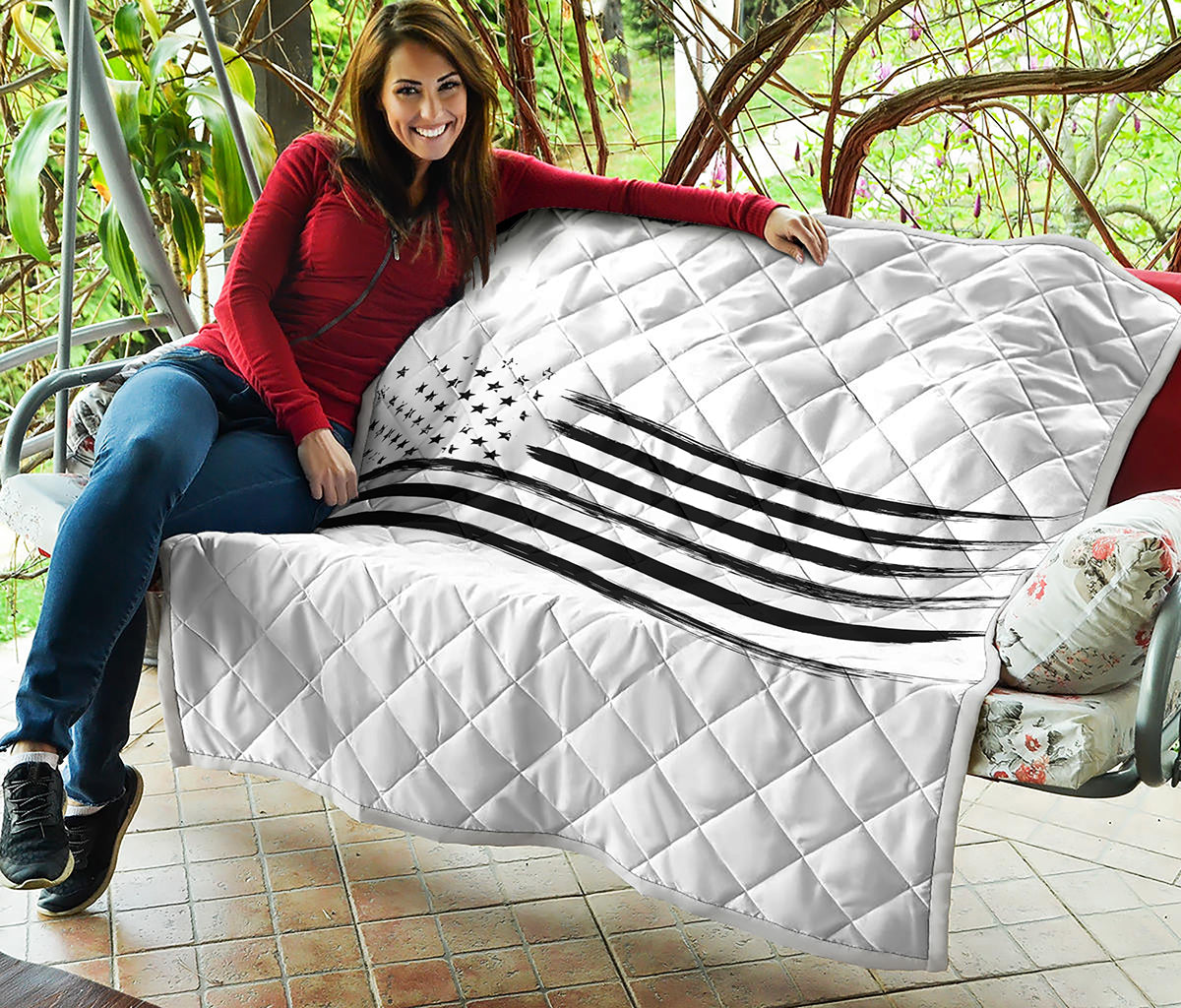 White And Black American Flag Print Quilt