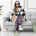 White And Black Argyle Pattern Print Hooded Blanket