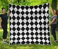 White And Black Argyle Pattern Print Quilt