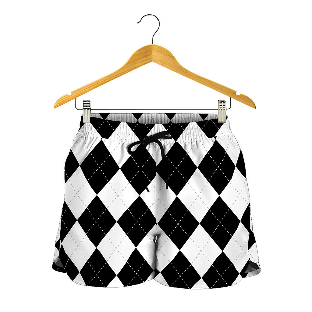 White And Black Argyle Pattern Print Women's Shorts