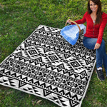 White And Black Aztec Pattern Print Quilt