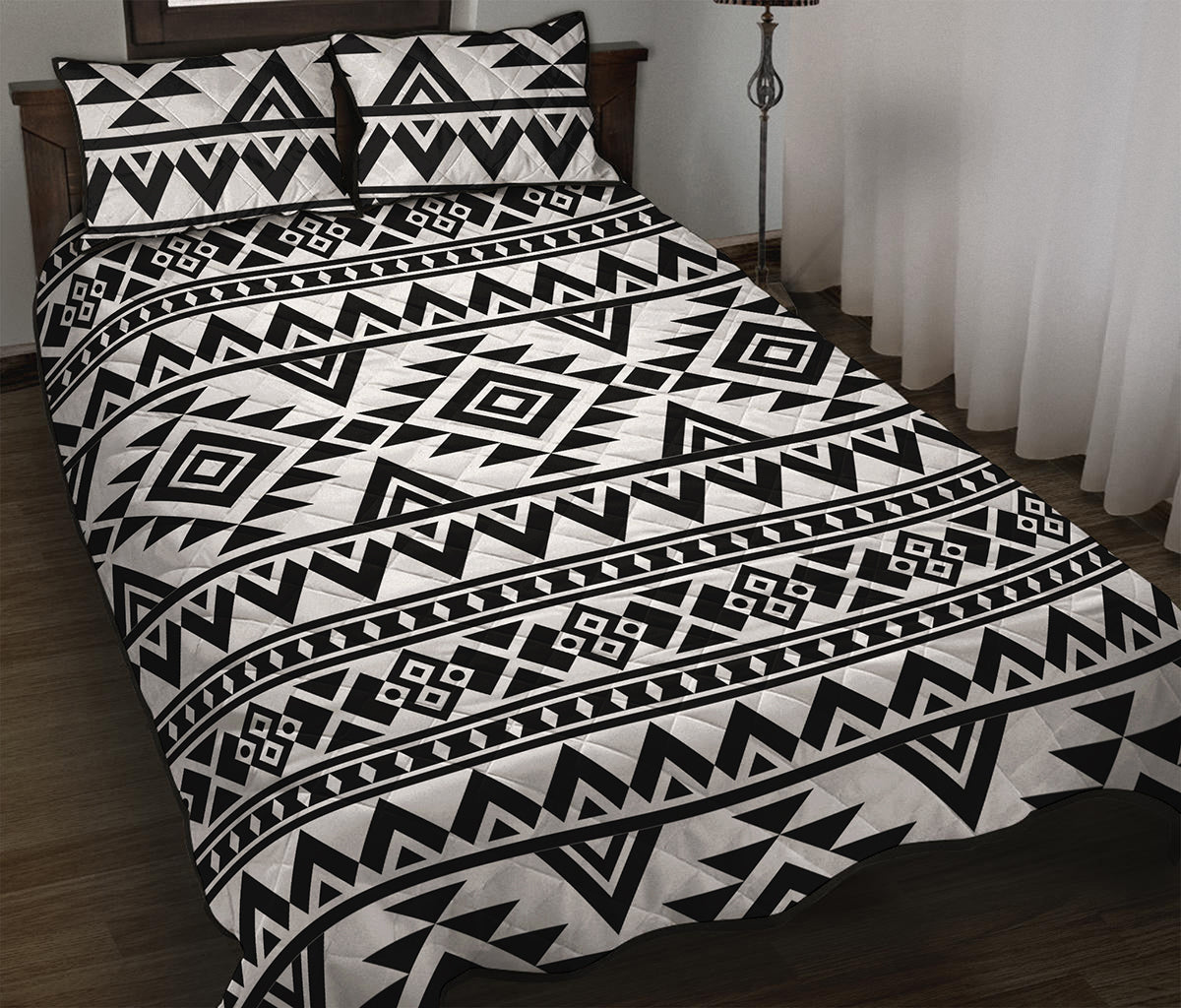 White And Black Aztec Pattern Print Quilt Bed Set