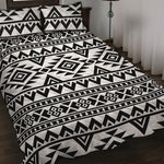 White And Black Aztec Pattern Print Quilt Bed Set