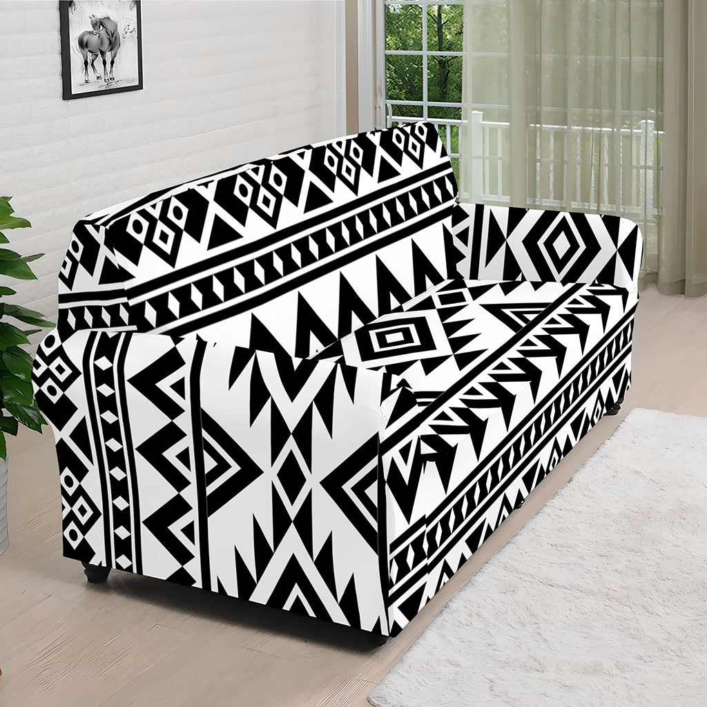 White And Black Aztec Pattern Print Sofa Cover
