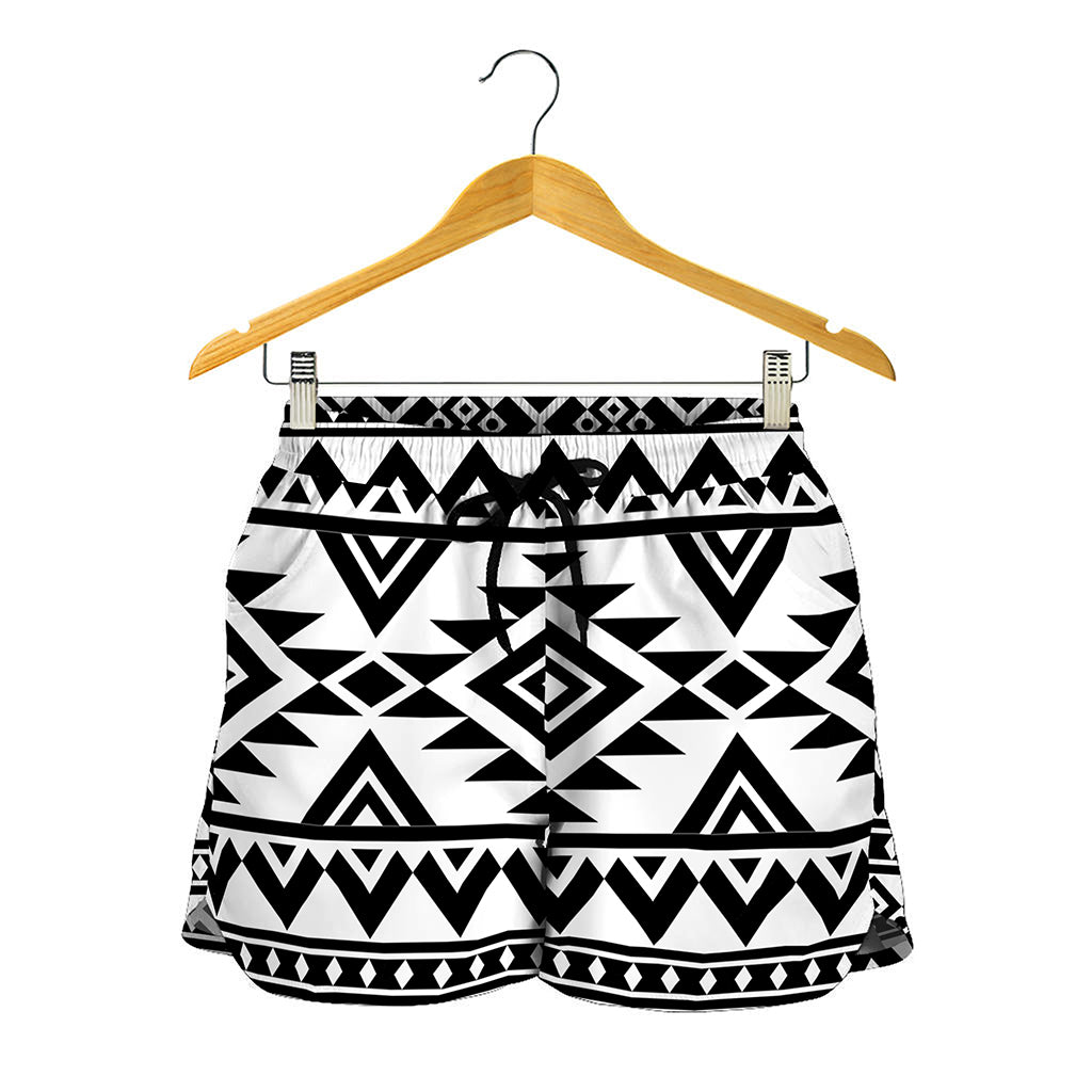 White And Black Aztec Pattern Print Women's Shorts