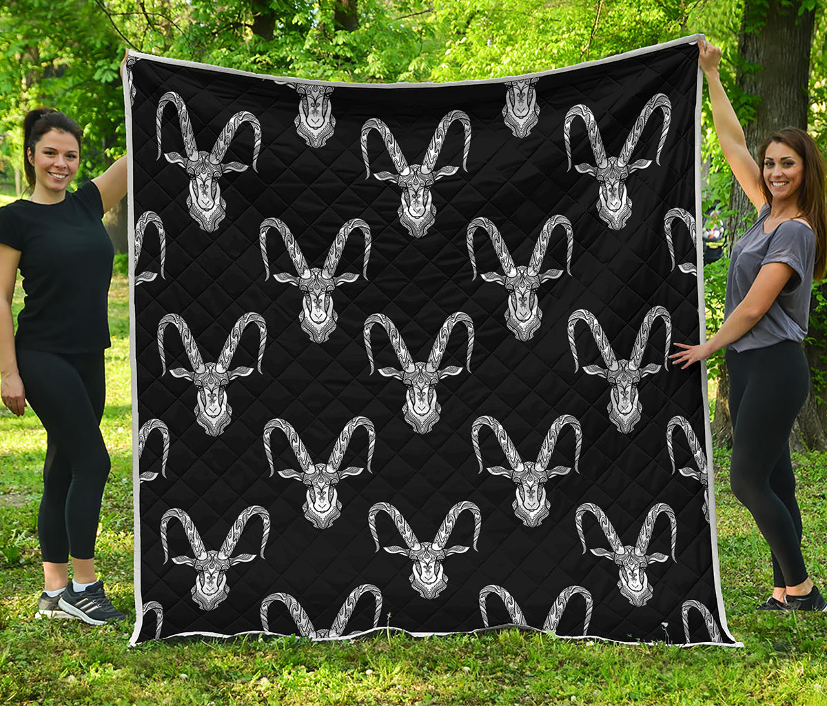White And Black Capricorn Sign Print Quilt