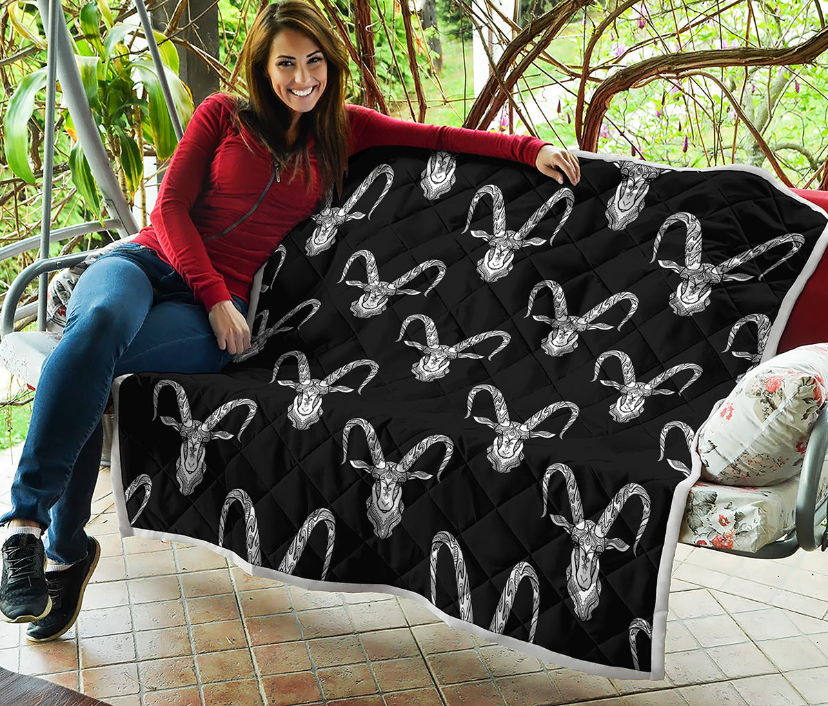 White And Black Capricorn Sign Print Quilt