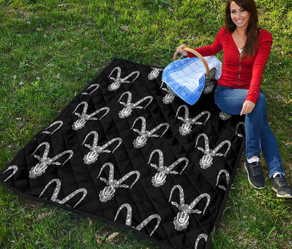 White And Black Capricorn Sign Print Quilt