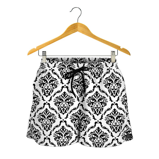 White And Black Damask Pattern Print Women's Shorts