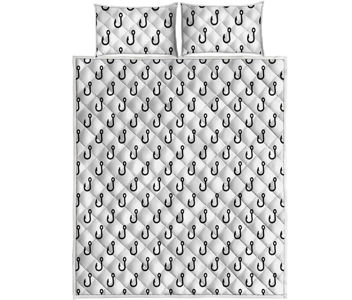 White And Black Fishing Hooks Print Quilt Bed Set