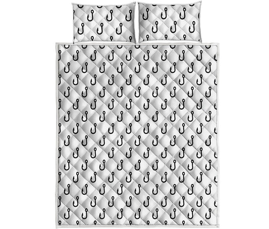 White And Black Fishing Hooks Print Quilt Bed Set