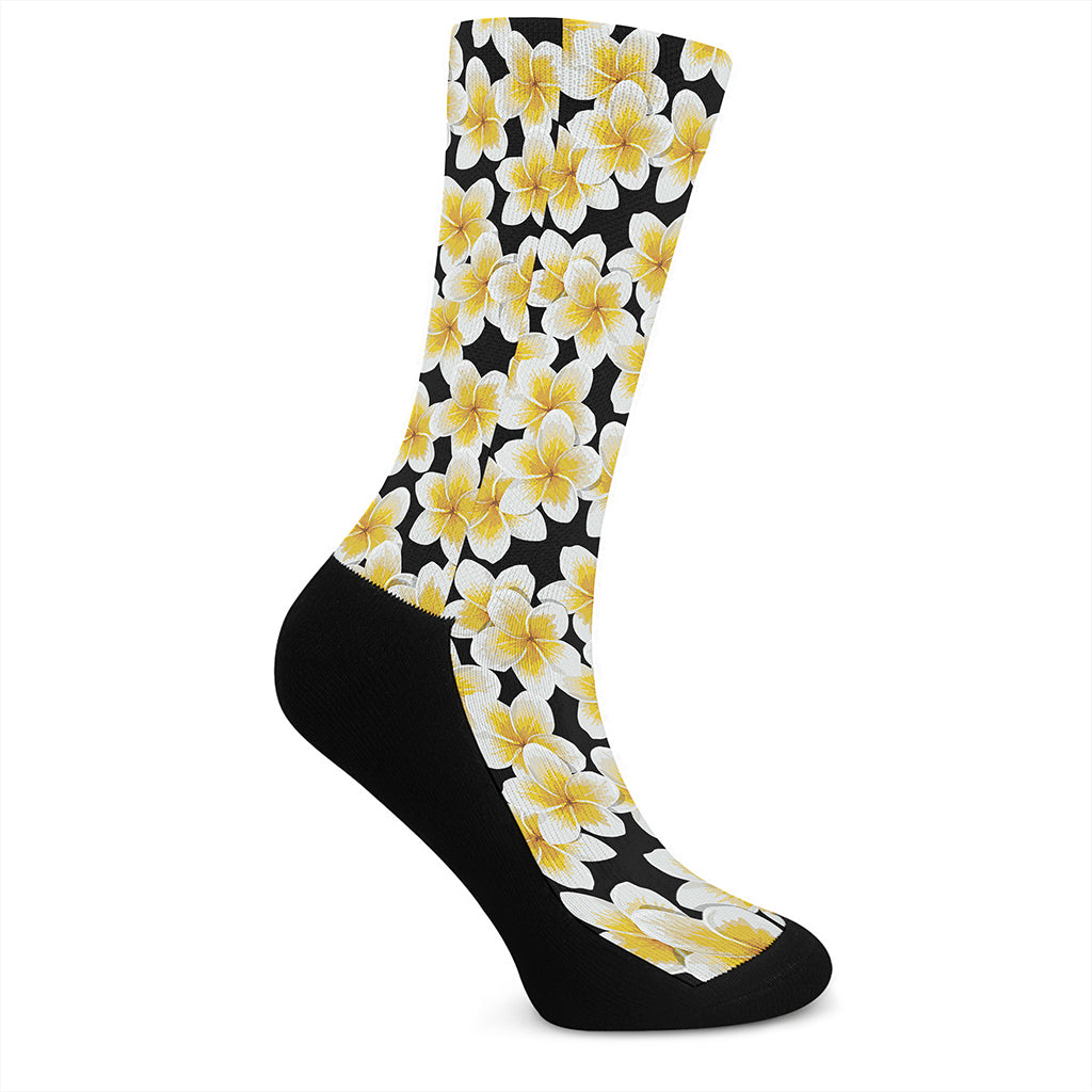 White And Black Frangipani Pattern Print Crew Socks