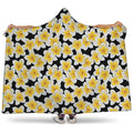 White And Black Frangipani Pattern Print Hooded Blanket