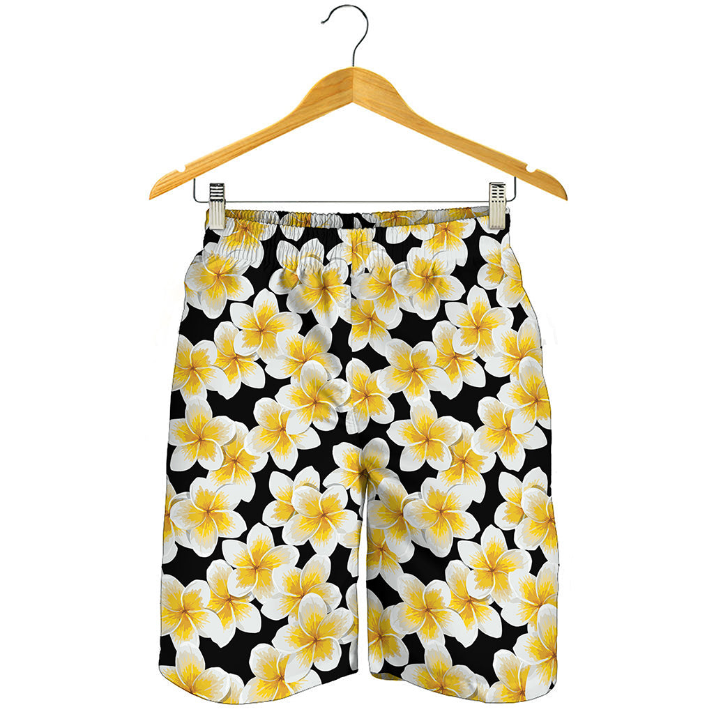 White And Black Frangipani Pattern Print Men's Shorts