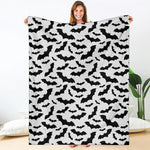 White And Black Halloween Bat Print Blanket