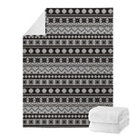 White And Black Knitted Pattern Print Blanket