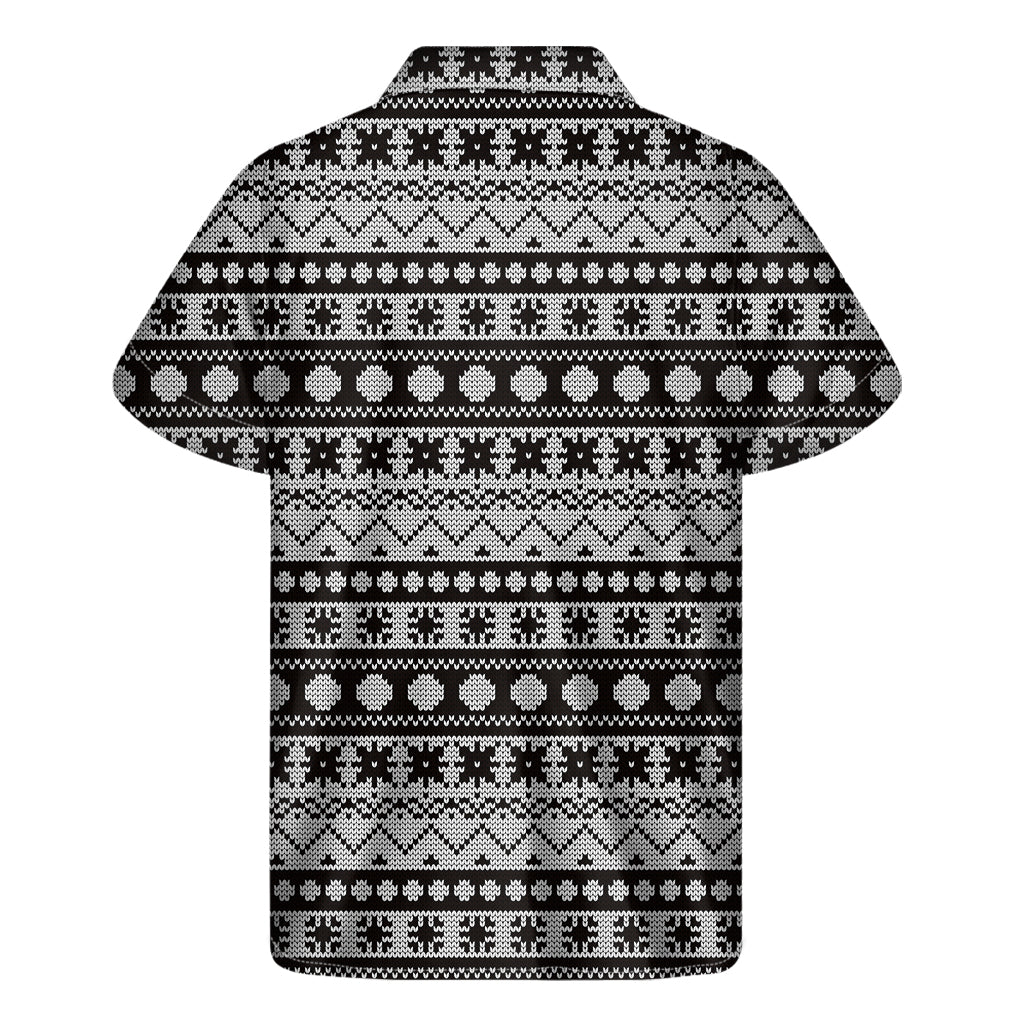 White And Black Knitted Pattern Print Men's Short Sleeve Shirt