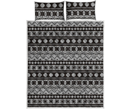 White And Black Knitted Pattern Print Quilt Bed Set