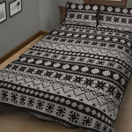 White And Black Knitted Pattern Print Quilt Bed Set
