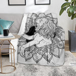White And Black Leo Sign Print Blanket