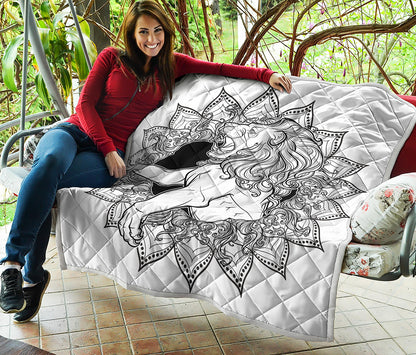 White And Black Leo Sign Print Quilt