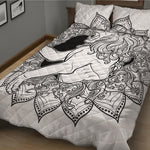 White And Black Leo Sign Print Quilt Bed Set